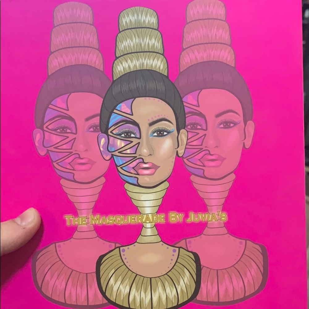Juvias place masquerade palette
